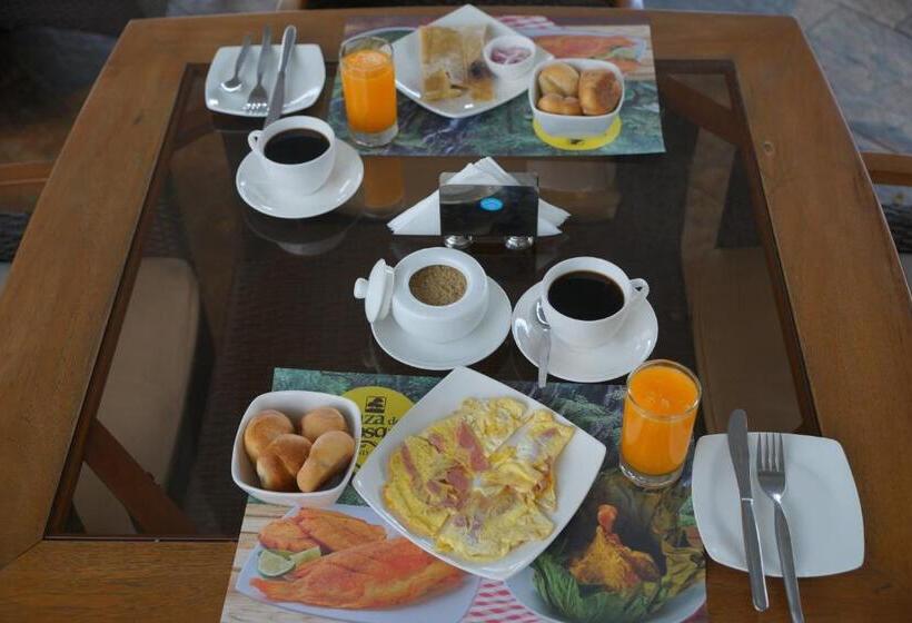 اتاق استاندارد یک نفره, Plaza Del Bosque Inn