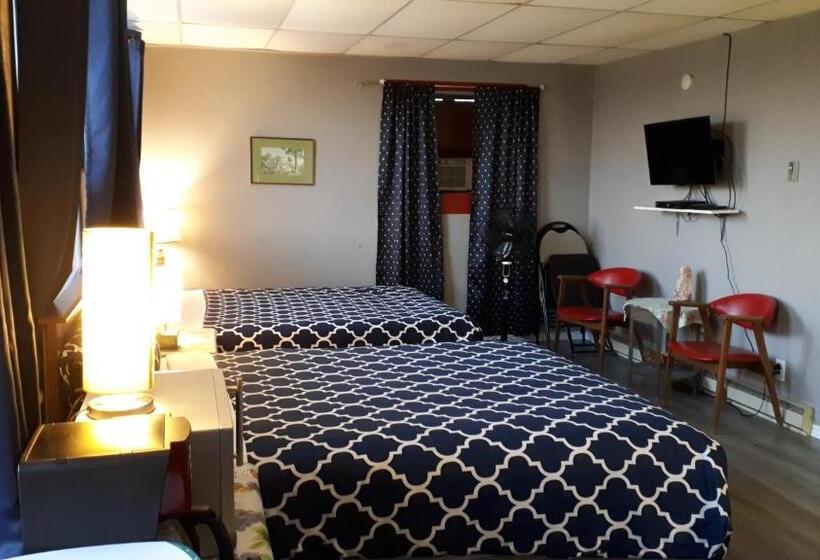 デラックスファミリールーム, Nipigon Travelers Motel