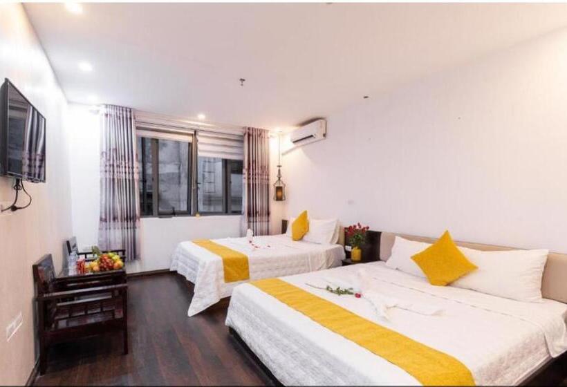 اتاق پریمیوم چهارنفره, Hanoi Cozy Legend