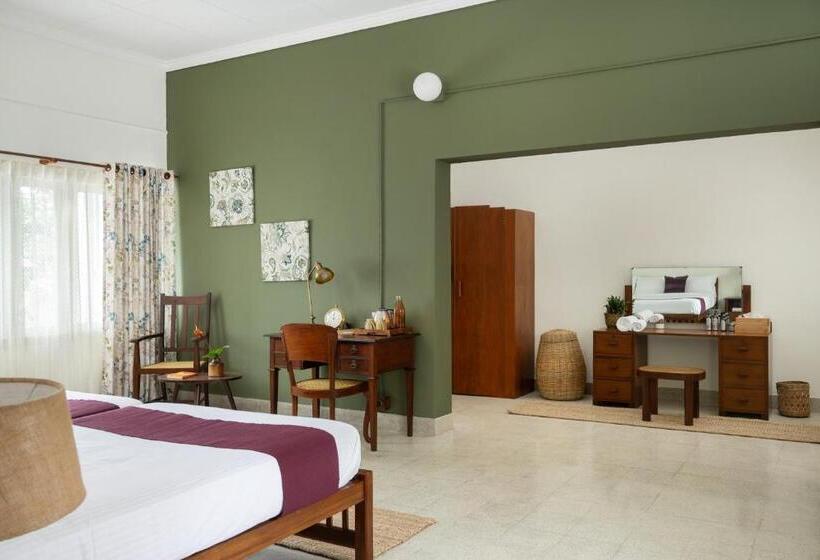 Люкс Повышенной Комфортности, The Sacred Lotus Ayurveda Wellness Retreat