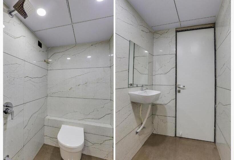اتاق کلاسیک سه تخته, Collection O Hotel S. S. Plaza