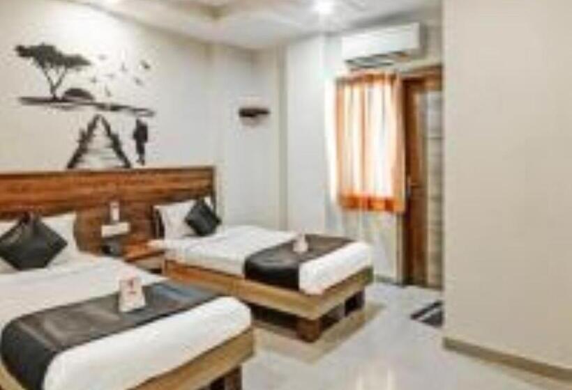 标准单人间, Balwas Ahmedabad
