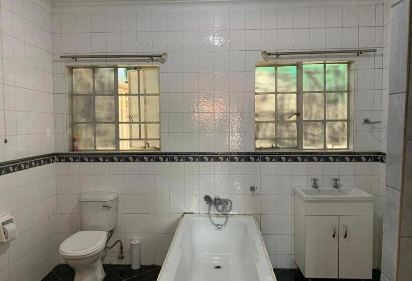 标准间, Tnb Guesthouse
