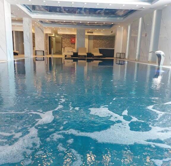 استودیوی لوکس, President Kop Apartman 106