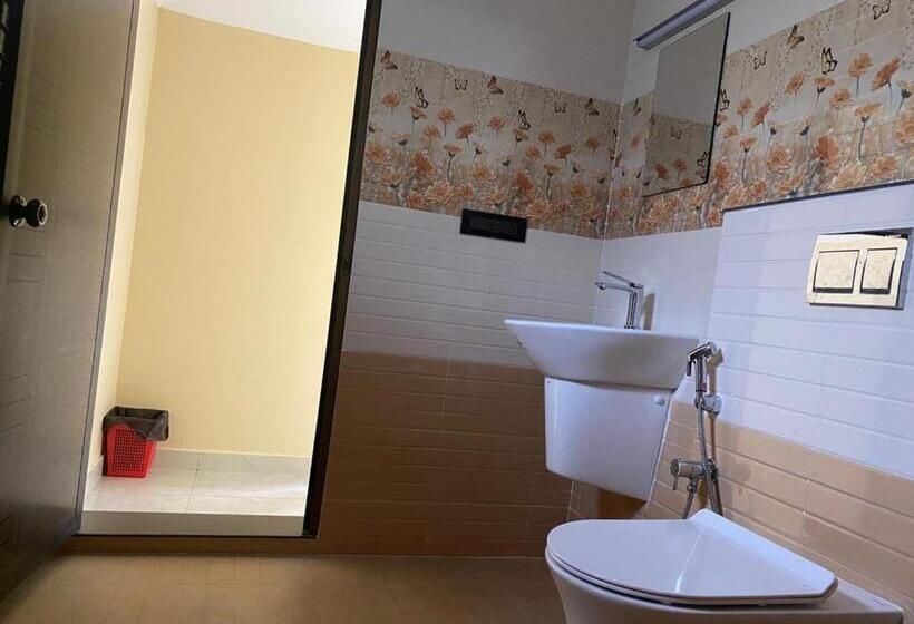 带阳台的豪华间, Earth Lounge Resort
