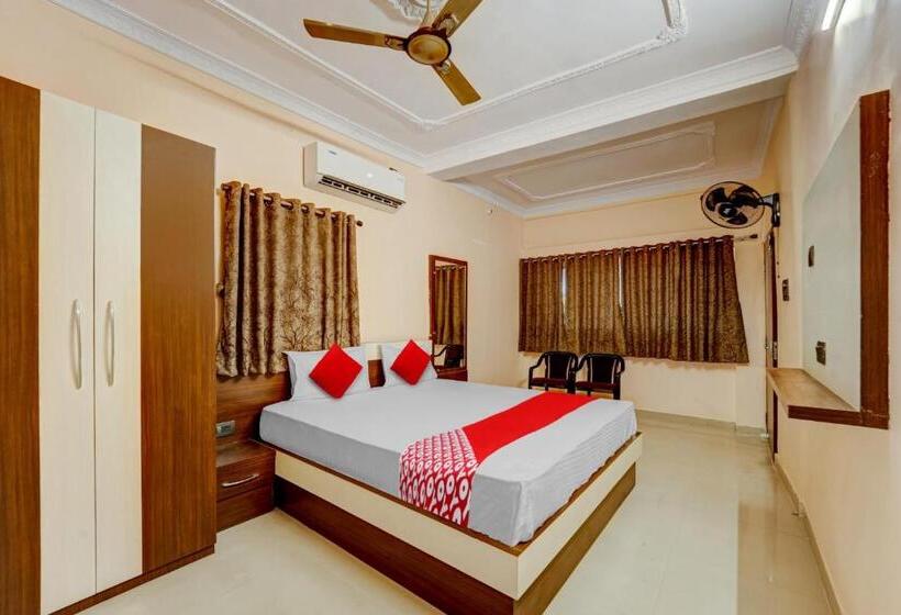 Трехместный Номер Классика, Oyo Flagship Relax Inn