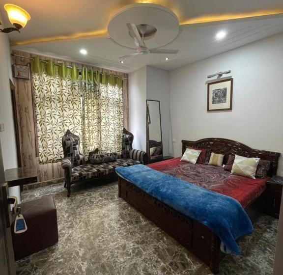 اتاق استاندارد, Pacific Grand