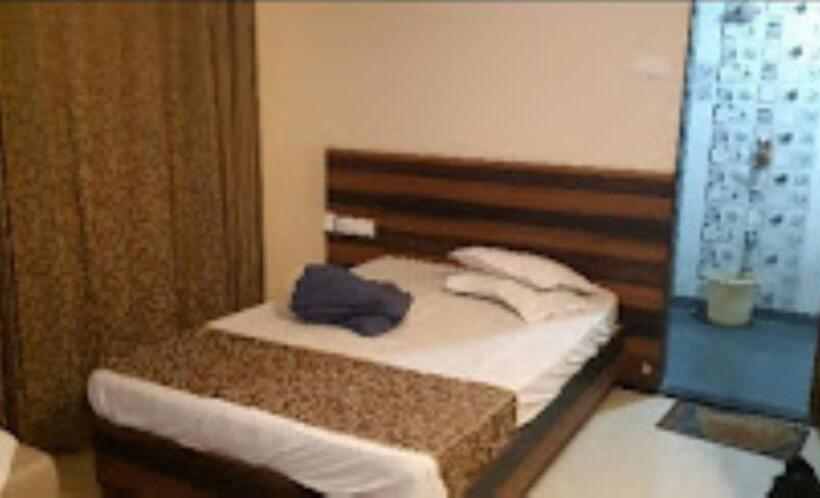 Номер Deluxe, Rich Palace, Jalgaon