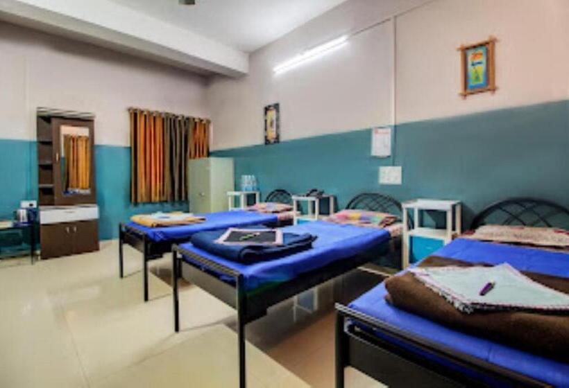 Номер Deluxe, Prakruti Ayurvedic Health Resort,sarkhal