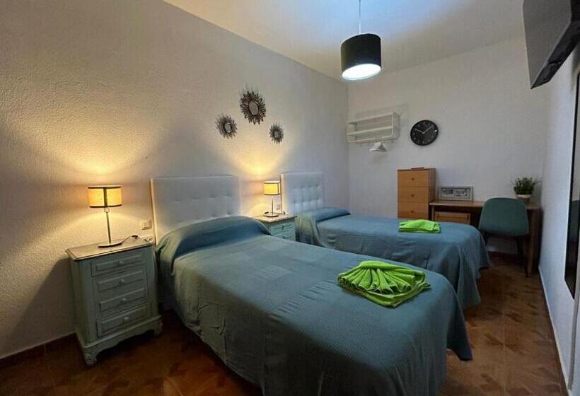 اتاق استاندارد, Habitaciones Figueroa