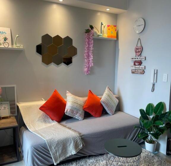 آپارتمان 1 خوابه با بالکن, Era Suites Staycation At Quezon City