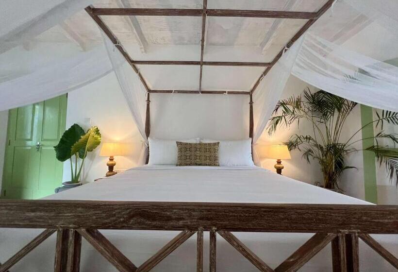 Номер Deluxe, Zen House