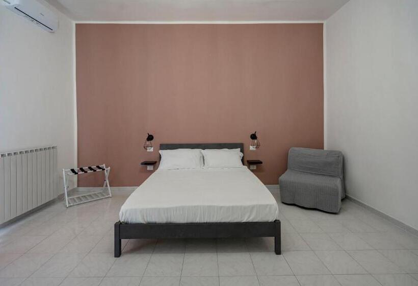 家庭间, Giufrania Suite