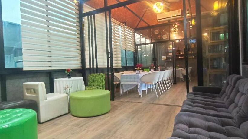 带大床的标准间, Changrojresortkaengkhoi