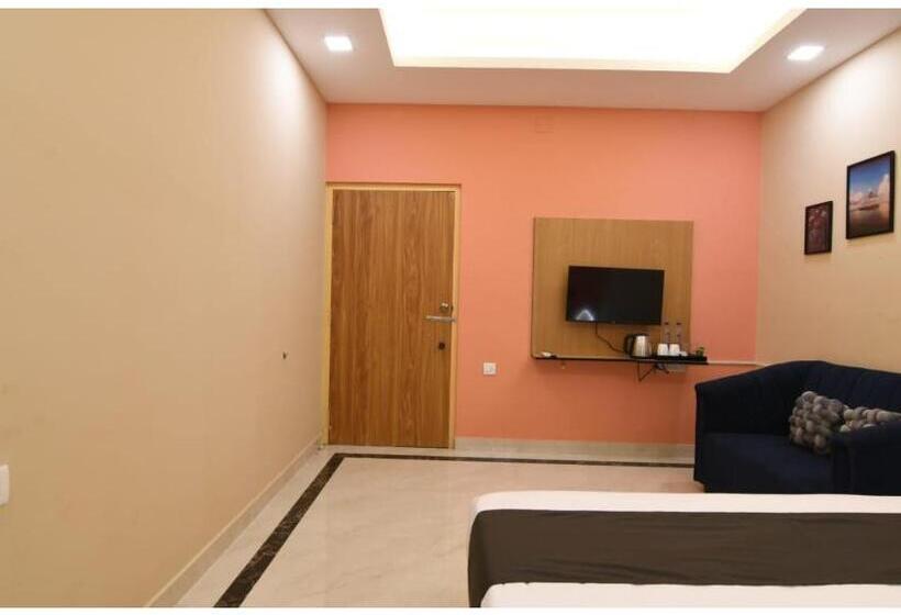 اتاق استاندارد, Emerald Inn