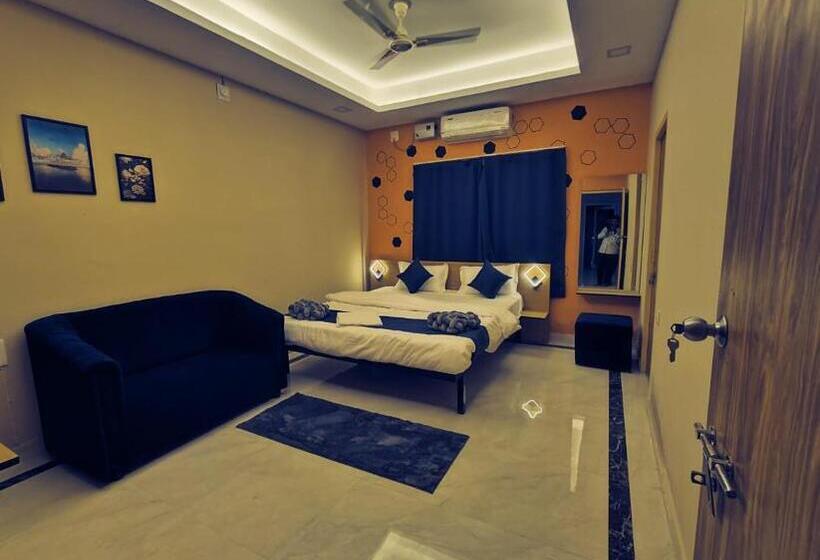 اتاق سوپریور, Emerald Inn