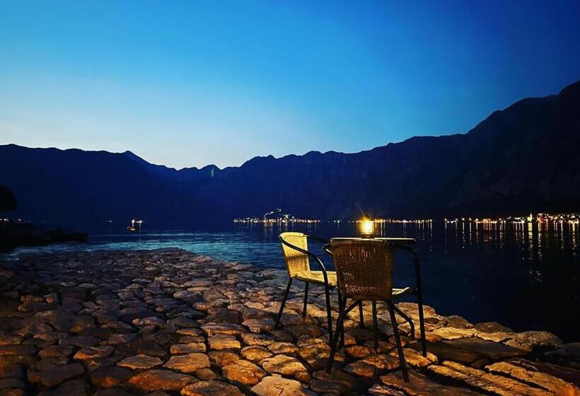 اتاق اکونومی, Villaoldmariner