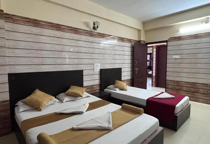 Трехместный Номер Комфорт, Yamuna Vihar Toursit Home