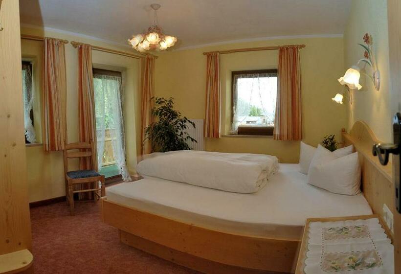 Апартаменты 1 Спальня с Балконом, Pension Und Apartments Landhaus Marie