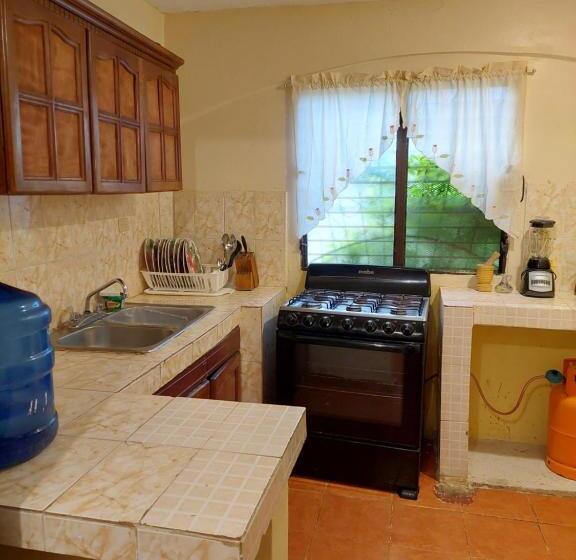 ویلای 1 خوابه با چشم‌انداز باغ, Complejo Villa Las Palmeras Piscina, Billar, Jardín, Bbq @drvacationsrental