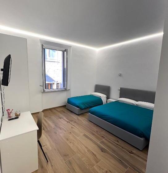 غرفة سوبيريور ثلاثية, B&b La Fontana Dei Cani