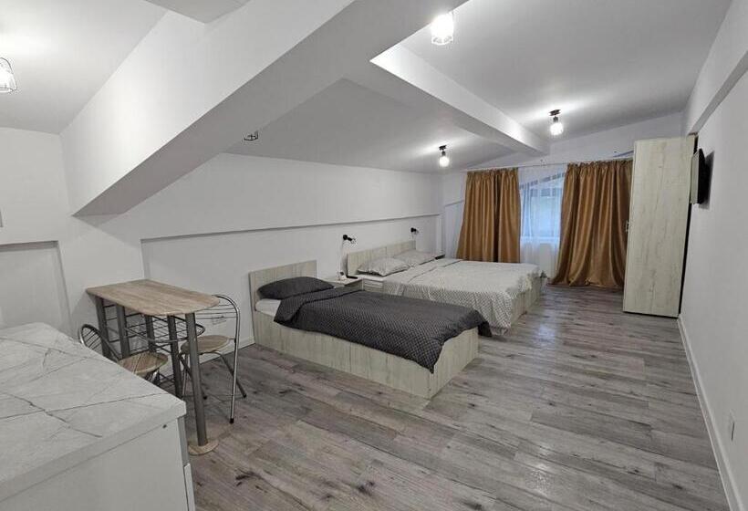 اتاق استاندارد سه نفره, Didi Apartament