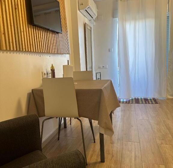 استودیوی استاندارد, Estudio Dreams Alicante