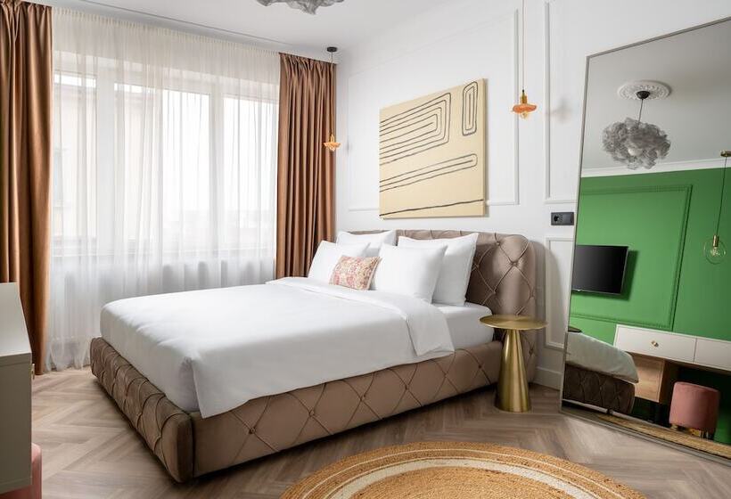 سوییت لوکس, Siesta Boutique Smart Suites