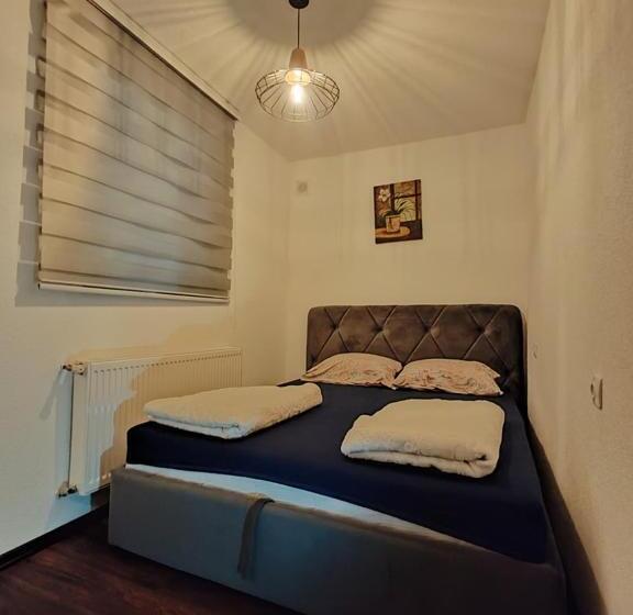 آپارتمان 1 خوابه, Apartments Planinski Raj