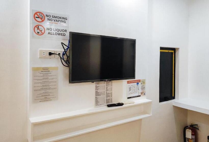 اتاق استاندارد یک نفره, Reddoorz @ Innzz Apartel