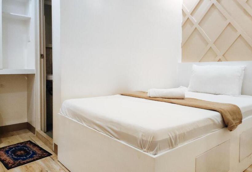 اتاق استاندارد یک نفره, Reddoorz @ Innzz Apartel