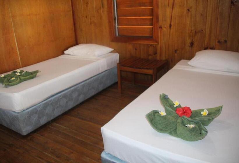 패밀리 룸 바다 전망, Mana Backpackers And Dive Resort