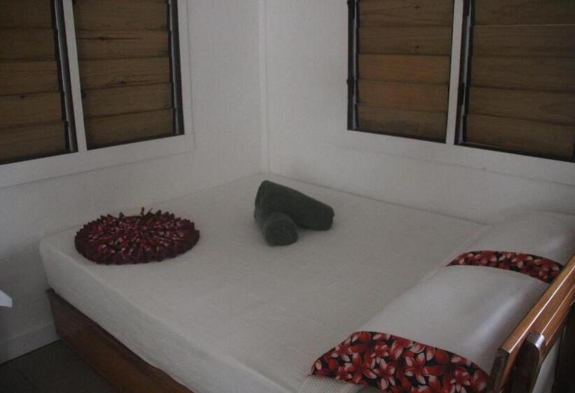 패밀리 룸, Mana Backpackers And Dive Resort