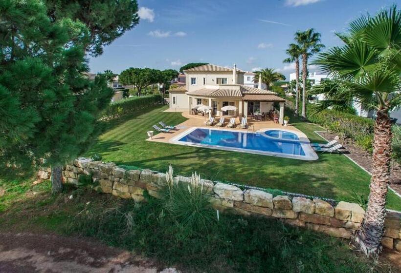 ویلای 1 خوابه, Villa Palm Golfe, Fantastic House On Vila Sol Course, Kids Pool, Aircon