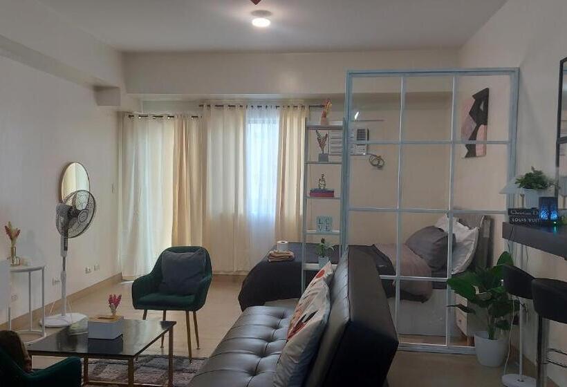 스탠다드 테라스 룸, Sereene City Stay Manhattan Plaza 1