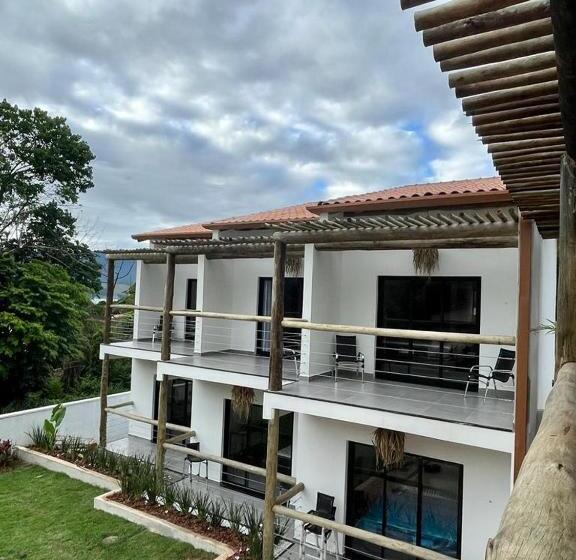바다 전망 스위트, Santomar Guest House