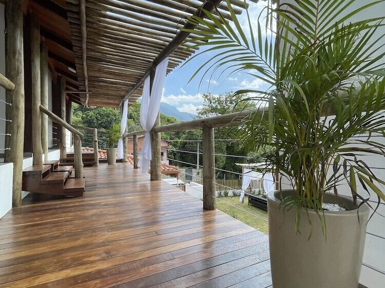 바다 전망 스위트, Santomar Guest House