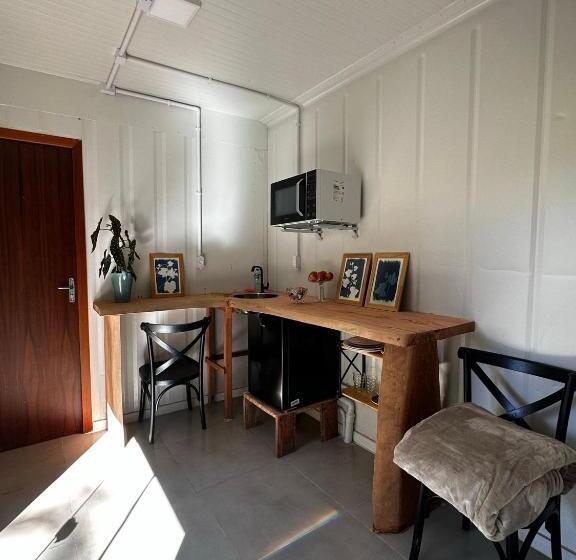 수피리어 스튜디오, Studios Em Contêiner No Bosque
