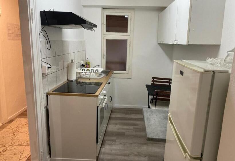 Апартаменты 2 Спальни, Bliss Basel Residence