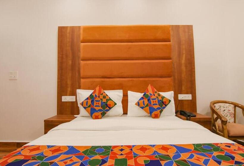 اتاق لوکس, Fabhotel Ambassador