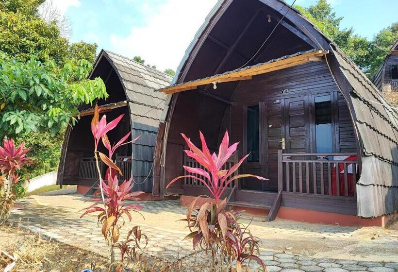 Номер Стандарт, Arafah Resort @ Danau Kerinci Jambi Redpartner