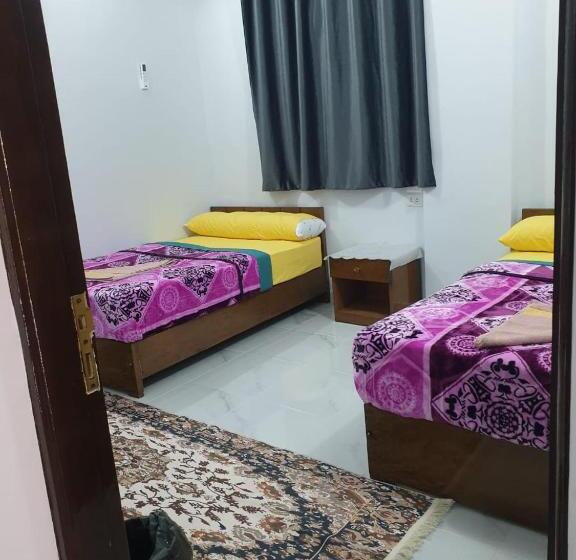اتاق لوکس, Onaty Narty Guest House