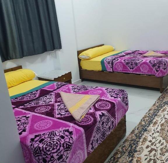 اتاق لوکس, Onaty Narty Guest House