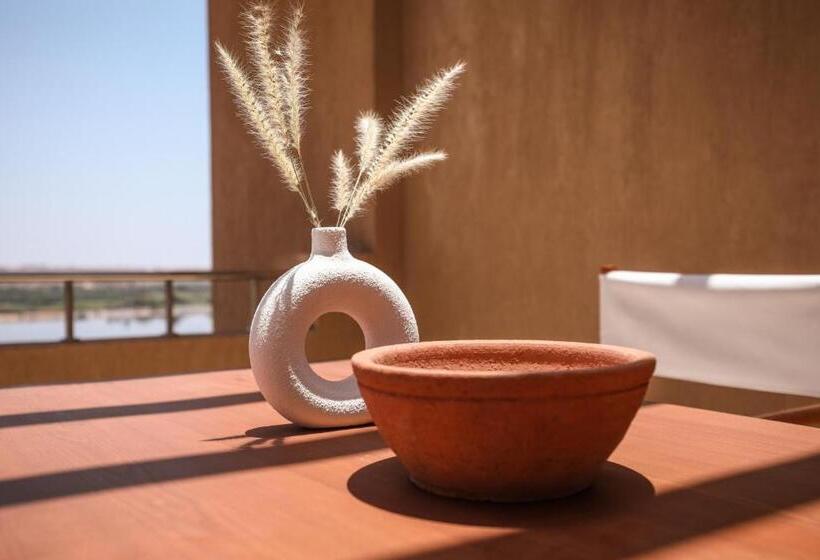 اتاق استاندارد با تخت بزرگ, The Zen Wellness Resort