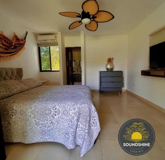 Номер Стандарт Вид на Бассейн, Soundshine Casa Nia