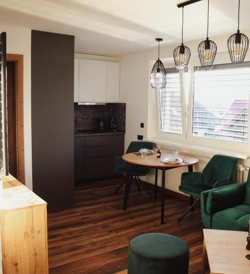 １ベッドルームのスーペリアアパートメント, Iq Apartments