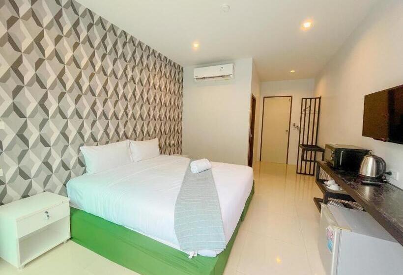 スーペリアールーム, Chanakarn Pool Access Rawai