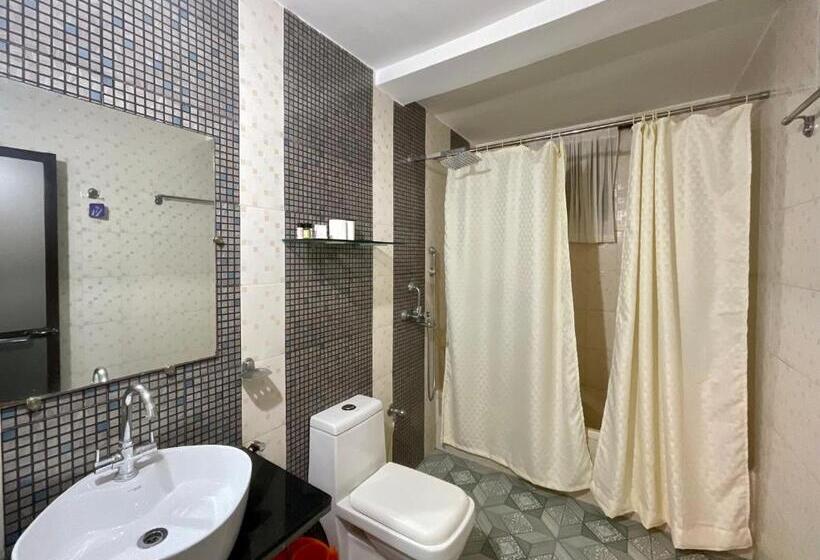 디럭스 룸, Nagas Hotel Satyavati Morjim