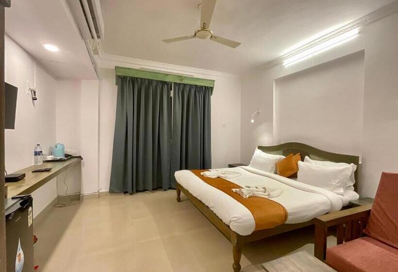 Номер Deluxe, Nagas Hotel Satyavati Morjim