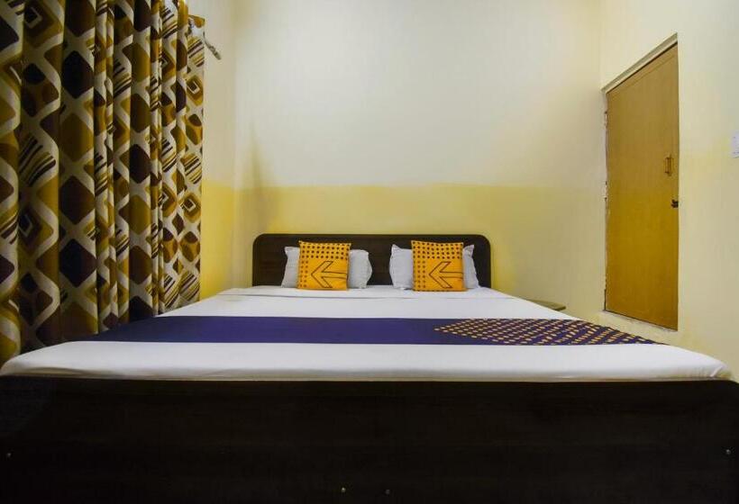 Номер Стандарт, Oyo Yatra Guest House